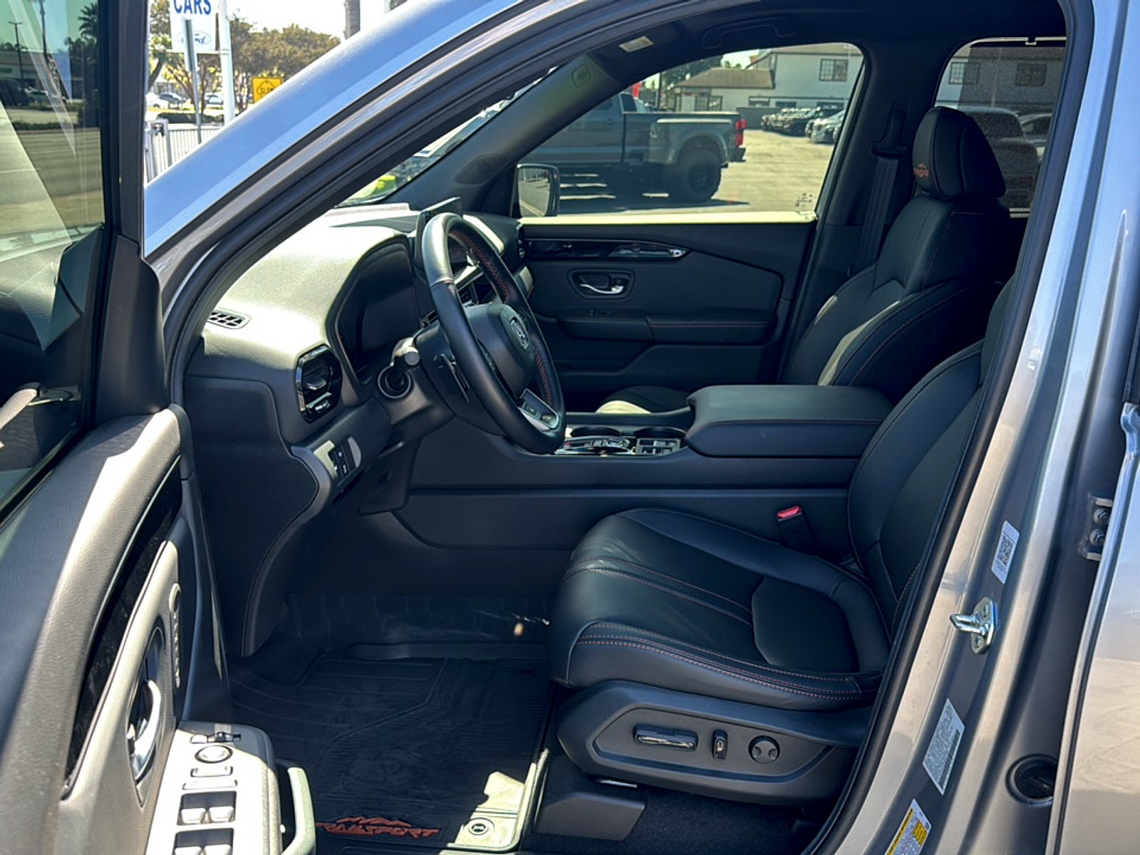 2025 Honda Pilot TrailSport