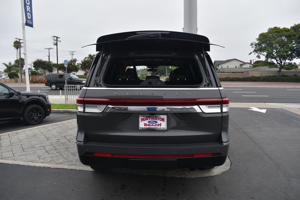 2024 Lincoln Navigator Black Label
