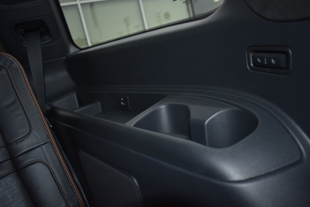 2024 Lincoln Navigator Black Label