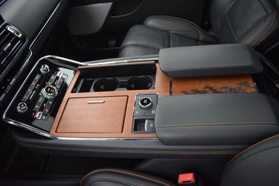 2024 Lincoln Navigator Black Label