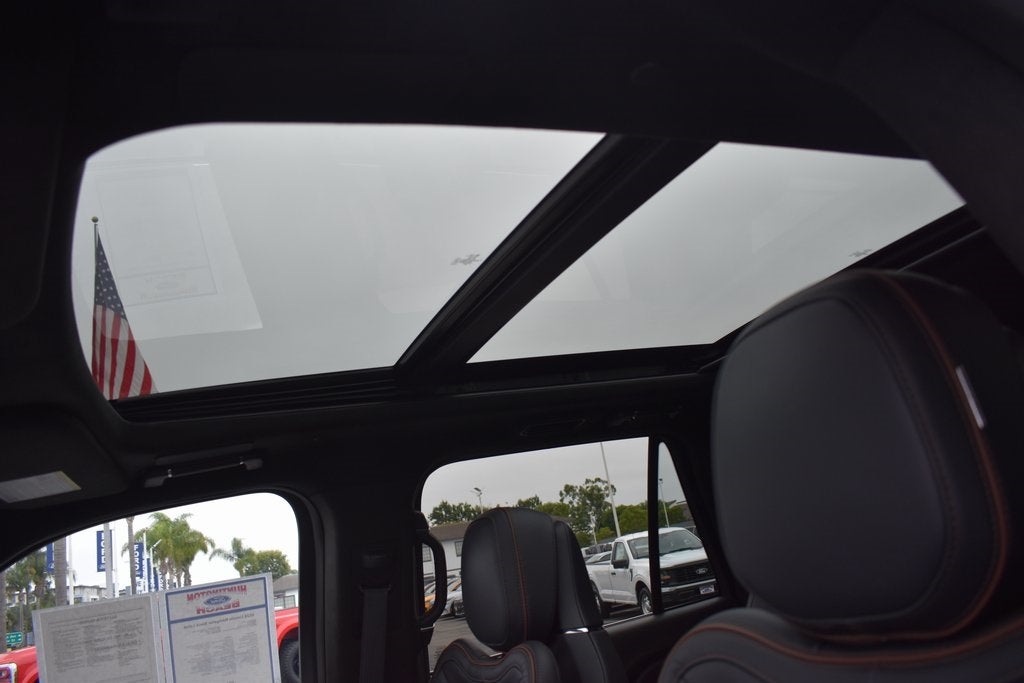 2024 Lincoln Navigator Black Label