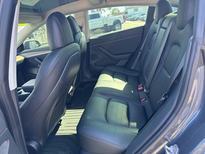 2022 Tesla Model 3 Base