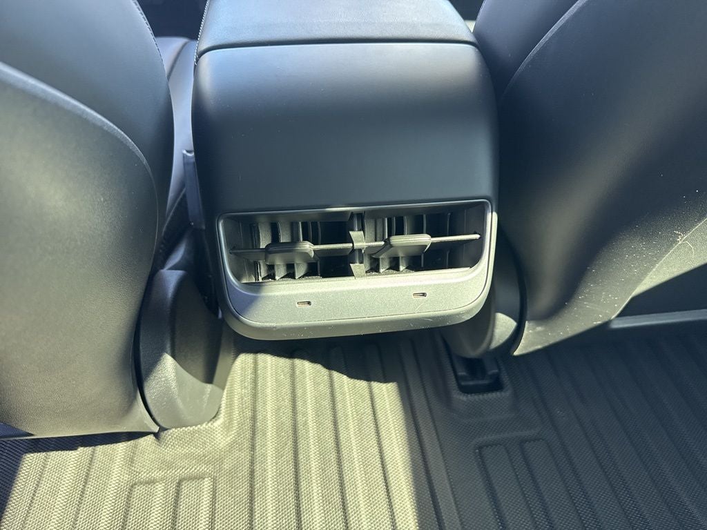 2022 Tesla Model 3 Base