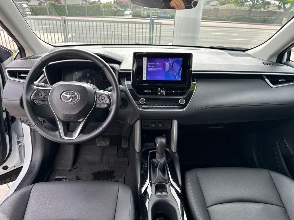 2024 Toyota Corolla Cross XLE