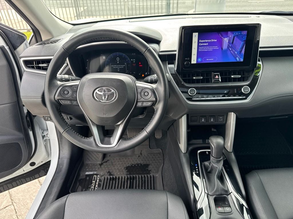 2024 Toyota Corolla Cross XLE