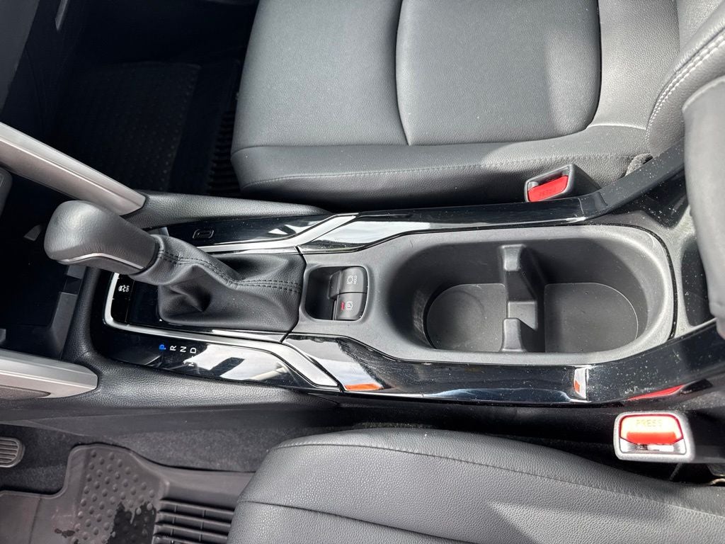 2024 Toyota Corolla Cross XLE