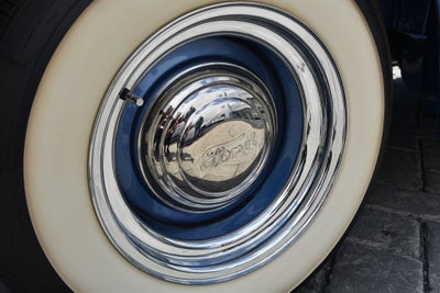 1951 Ford F-100 Base