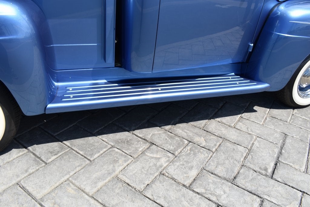 1951 Ford F-100 Base