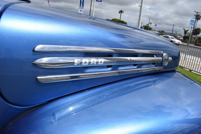 1951 Ford F-100 Base