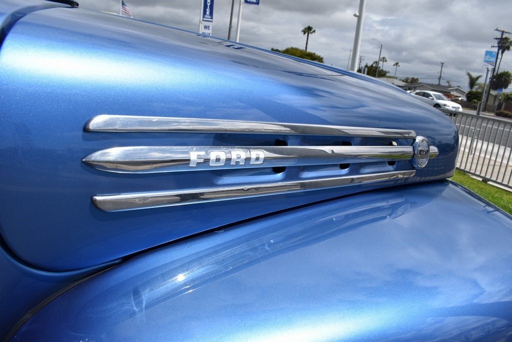 1951 Ford F-100 Base