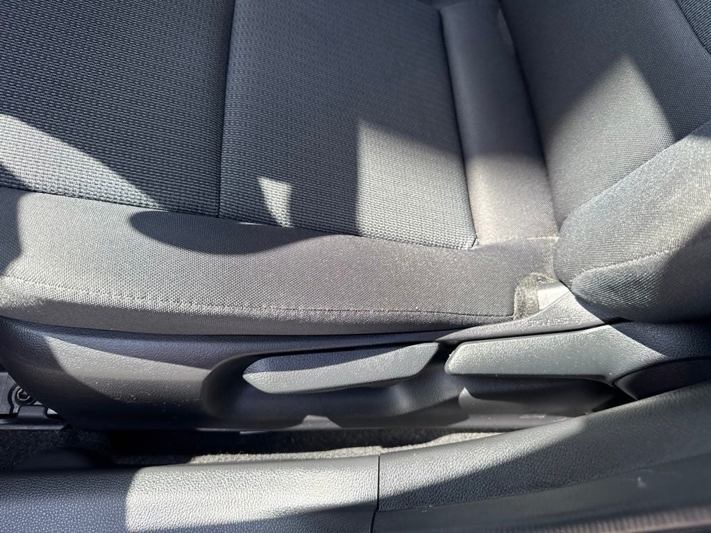 2023 Toyota Prius LE