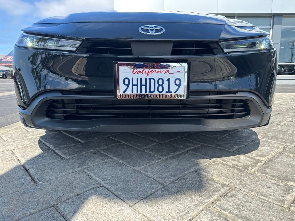 2023 Toyota Prius LE