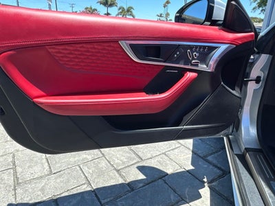 2022 Jaguar F-TYPE R