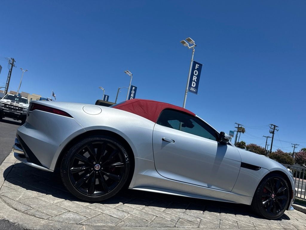 2022 Jaguar F-TYPE R