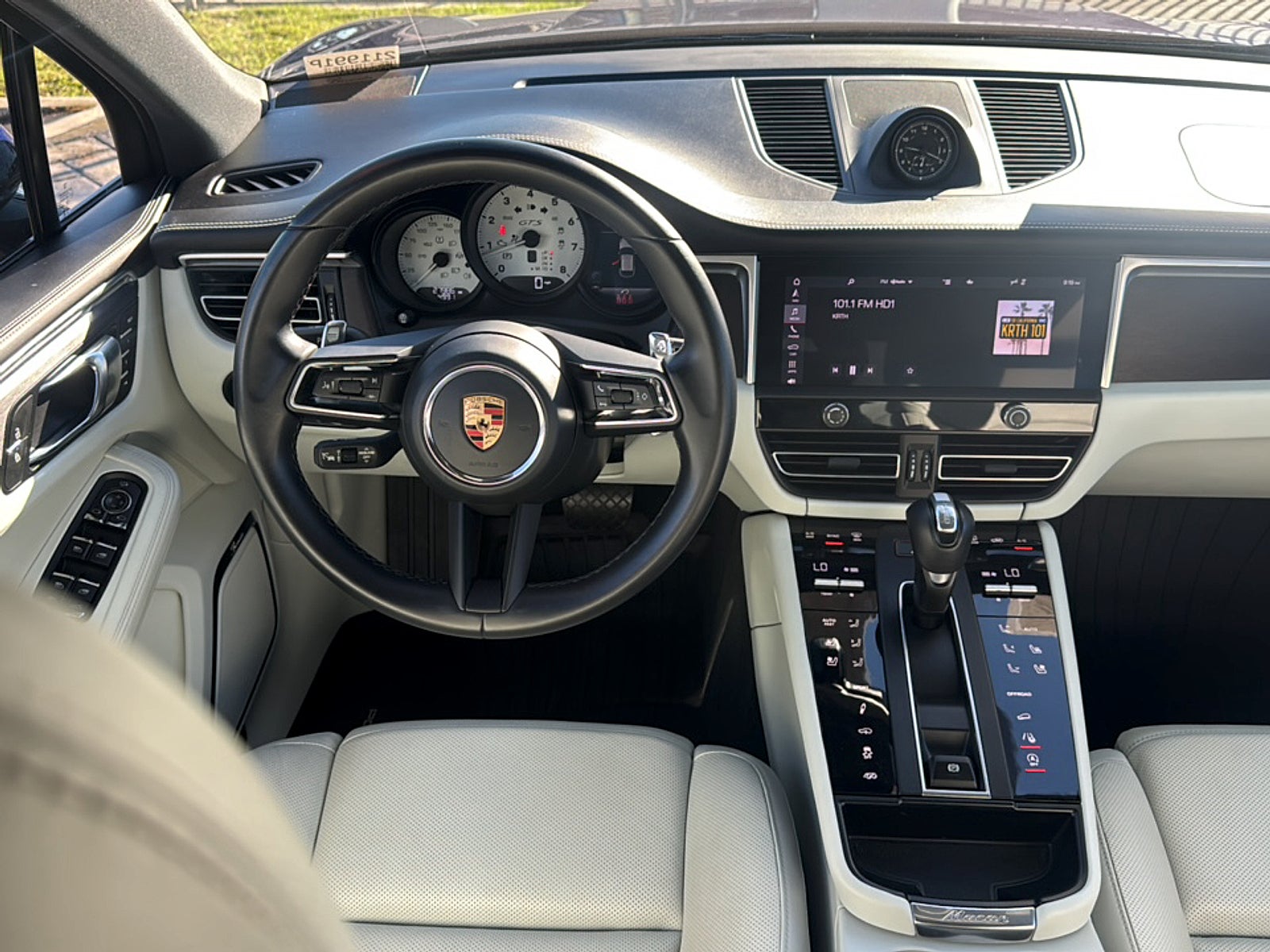 2023 Porsche Macan GTS