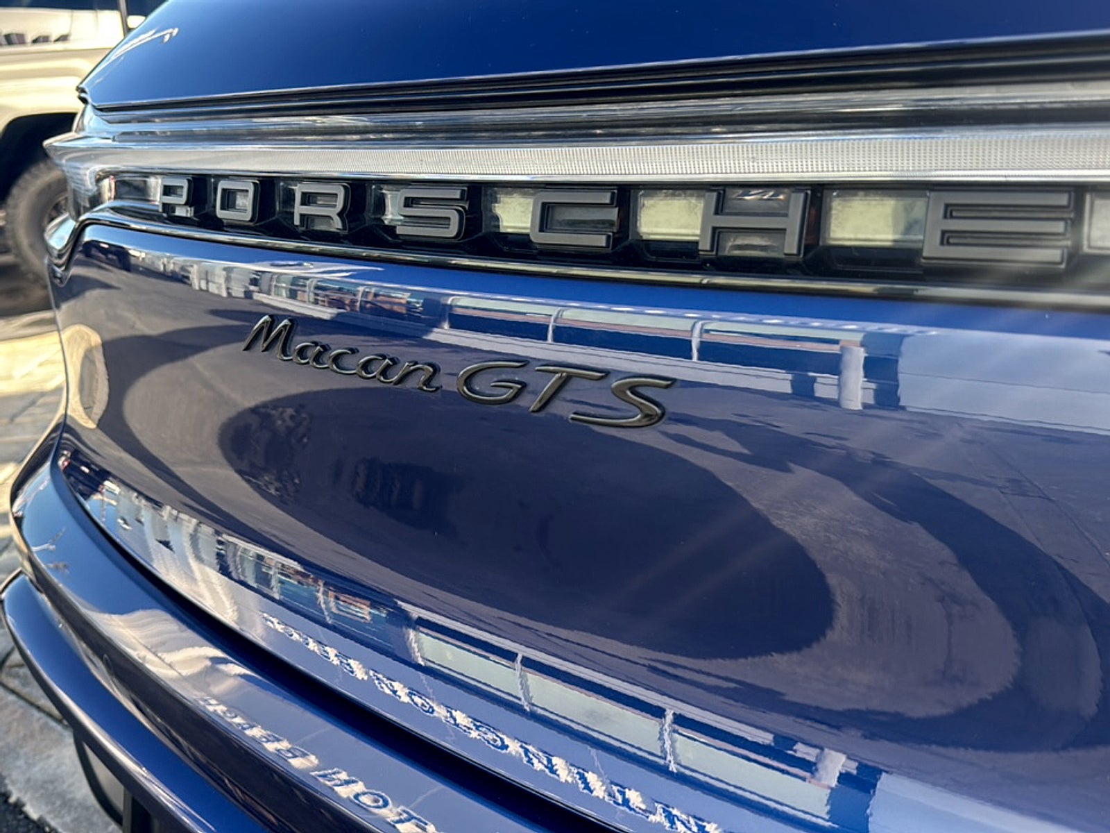 2023 Porsche Macan GTS