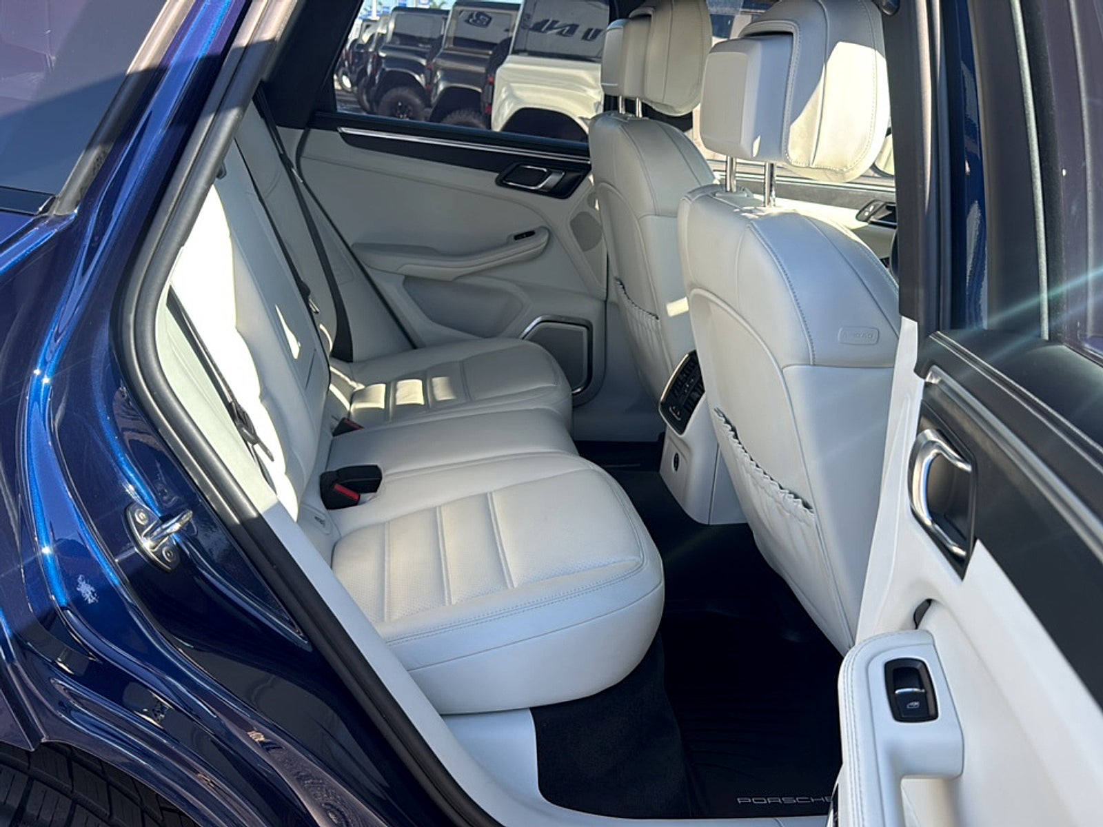 2023 Porsche Macan GTS