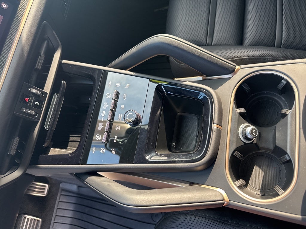 2024 Porsche Cayenne Coupe Turbo GT